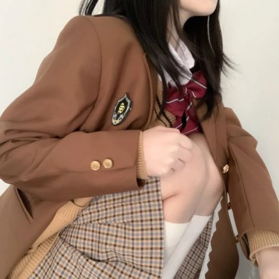 爱并离别着